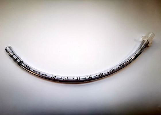 購入 7.5mmのEndotracheal管の挿管法ISO13485呼吸の口頭Rae Ett オンライン製造