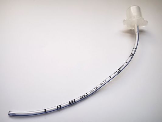 購入 Uncuffed 2.0mmの鼻のEndotracheal管の呼吸のRaeの気管の管 オンライン製造