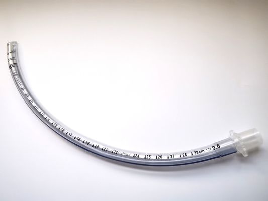 購入 医学の9.0mm鼻のEndotracheal管ISO13485鼻のRaeのEndotracheal管 オンライン製造