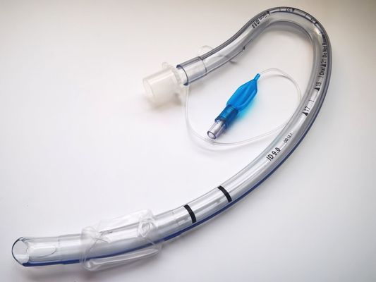 購入 平手打ちされた口頭Endotracheal管9.0mmは鼻のEndotracheal挿管法を前もって形成した オンライン製造