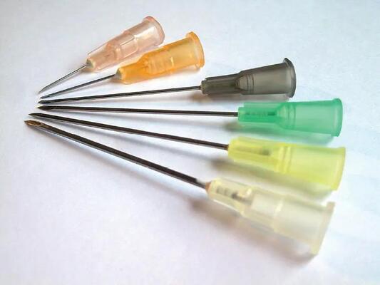 よい価格 18G-30G ステンレス鋼歯科注射針歯科用使い捨て滅菌皮下注射針 ISO 色分けハブ付き オンライン