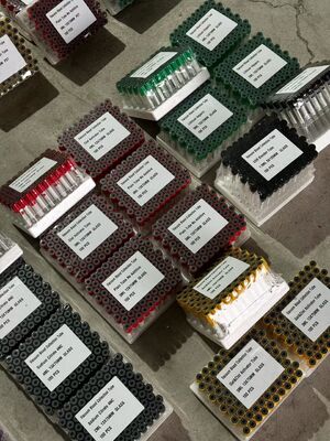 よい価格 医学的検査と血液検査用チューブのためのガラスとPET材料で作られた使い捨ての真空血液採取管 オンライン