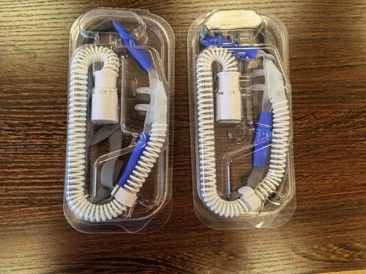 よい価格 臨床麻酔用の個別パッケージ化された流量 8 ～ 80 L/min の医療グレードのシリコンを備えた高流量鼻カニューレ オンライン