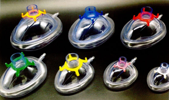 よい価格 Odmの大人のエア クッションのマスク赤いポリ塩化ビニールのAnaesthesiaのマスクの麻酔の航空路装置 オンライン